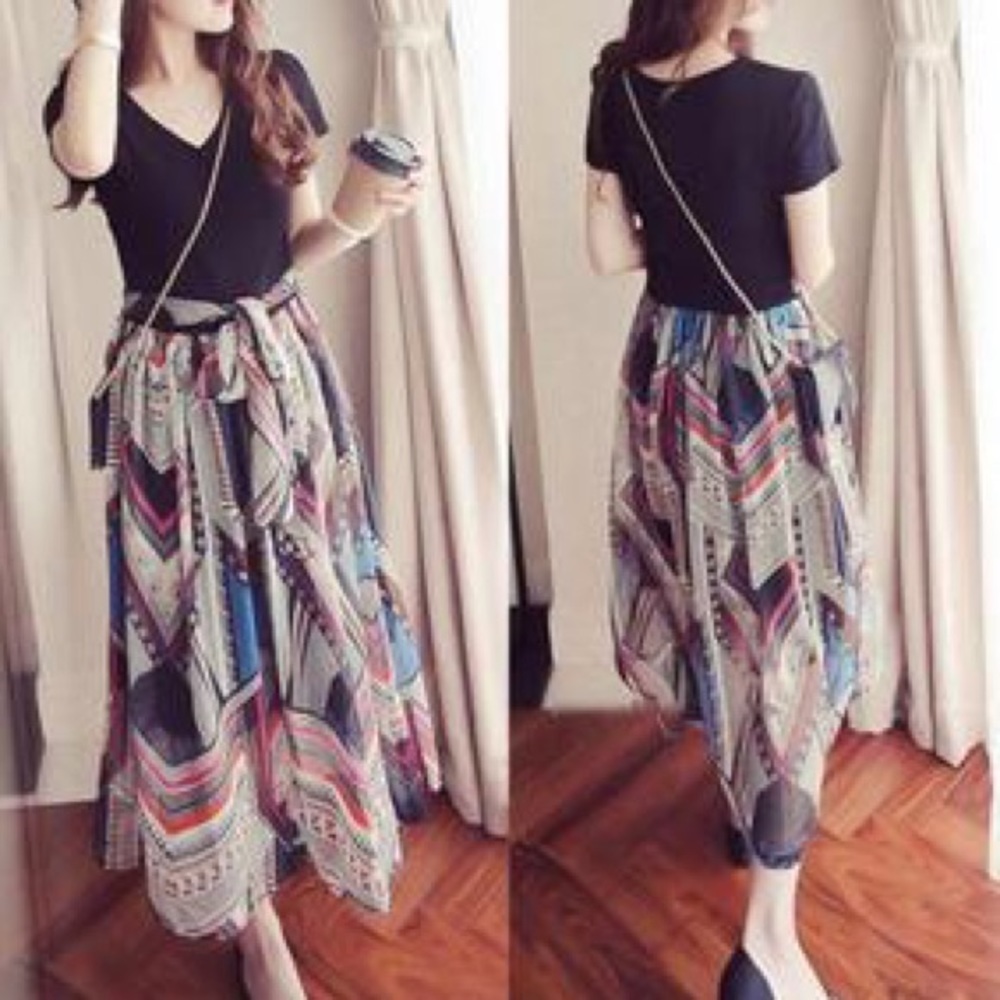 V-neck short sleeve midi dress